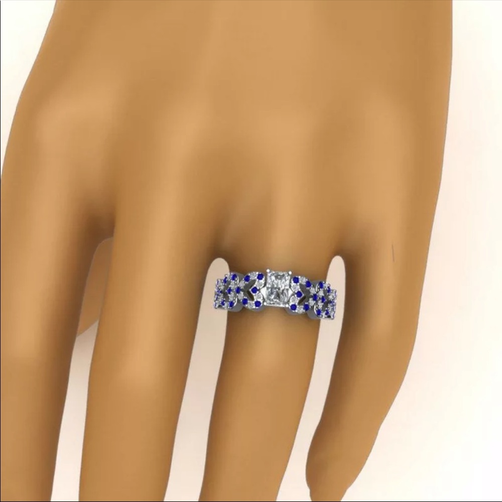 New Luxury 925  Silver Sapphire Ring - Picture 4 of 5